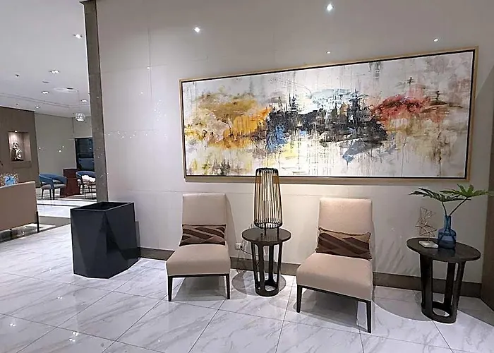 Cozyvilla At 81 Newport Blvd Newly Renovated Walk To Naia T3 Marriott & World Casino & Newport Mall For 5 Pax Free Parking!!!!